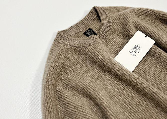 BATONER（バトナー）のカシミヤニットを購入したら、良過ぎてびっくり 